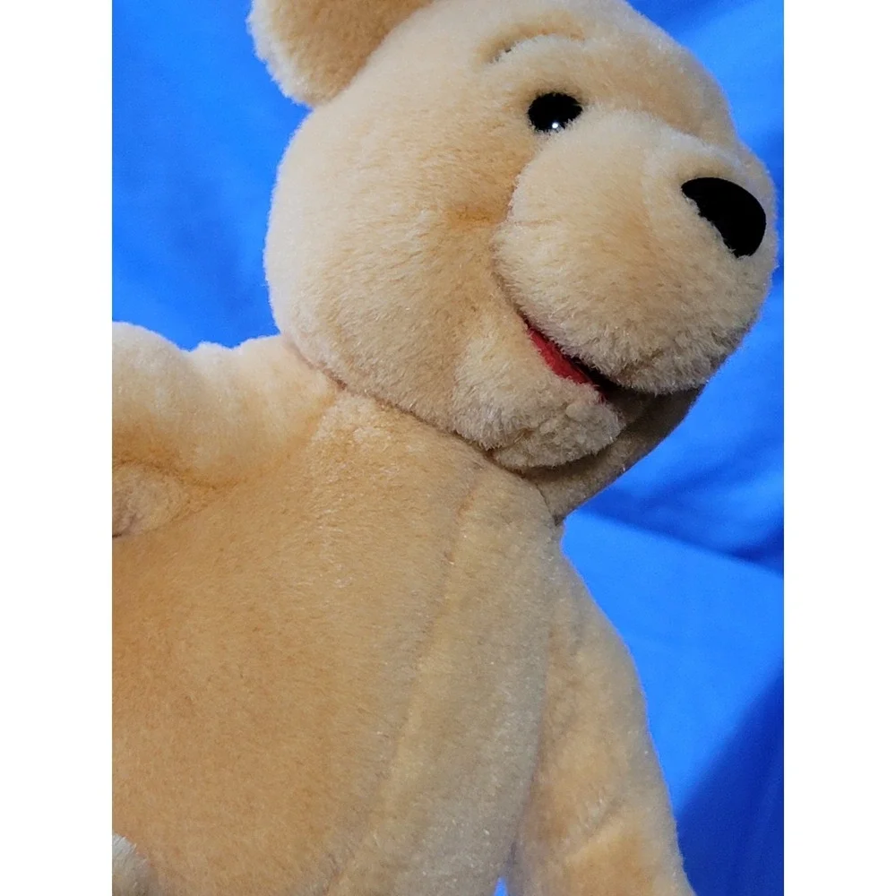 Winnie The Pooh Walt Disney World 9 In Plush Sitting - Picture 7 of 10